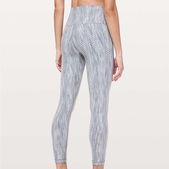 Lululemon Wunder Under High-Rise 7/8 Tight 25" Luon Battleship Silver Spoon - Picture 3 of 8